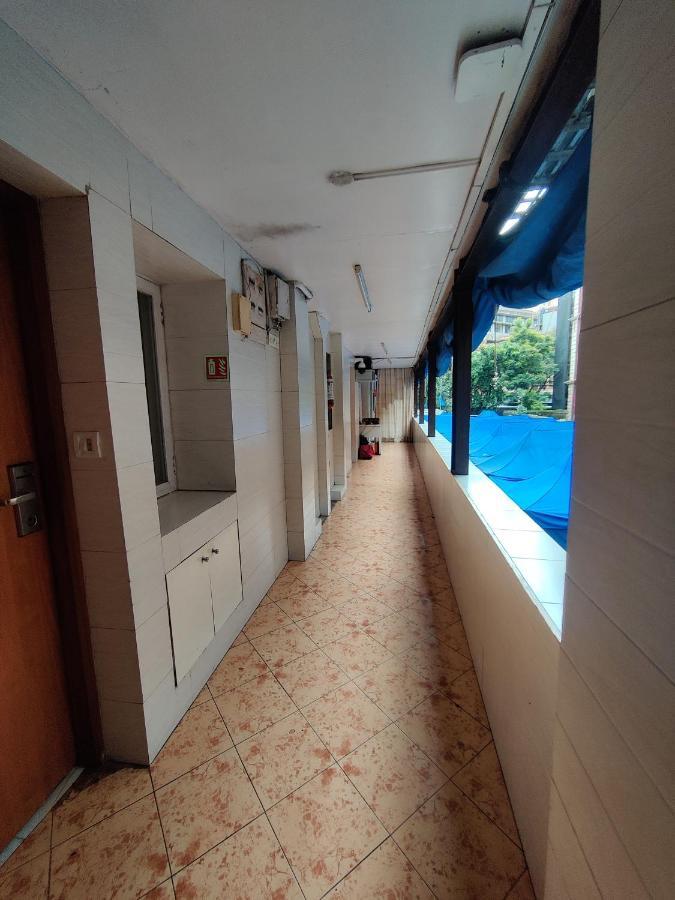 Capital Hotel Bombay Exterior foto